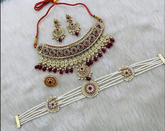Bridal Kundan & Pearl Jewelry Set – Traditional Indian Design